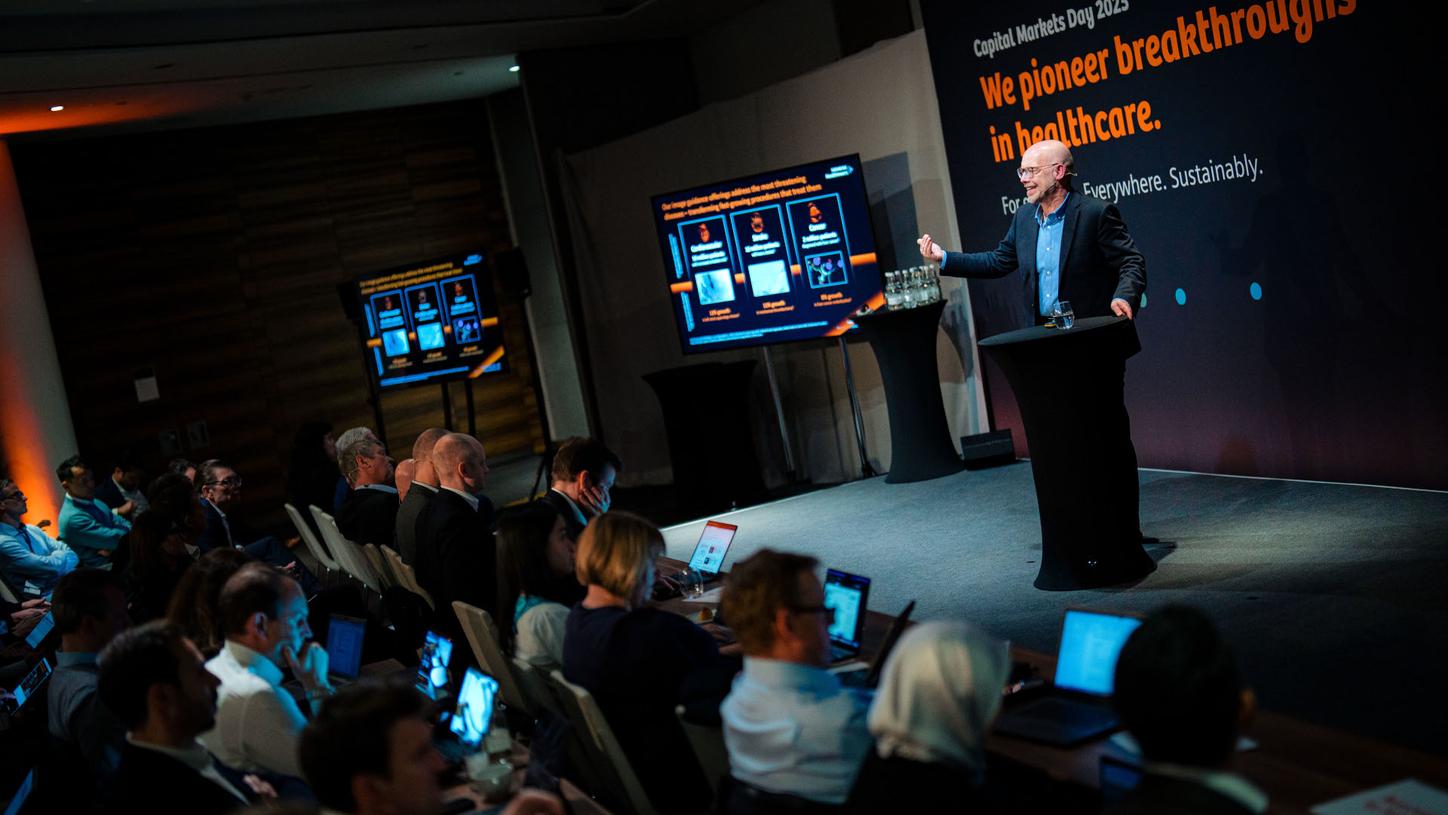 Carsten Bertram, head of Advanced Therapies at Siemens Healthineers, speaks at the company’s 2025 Capital Markets Day.