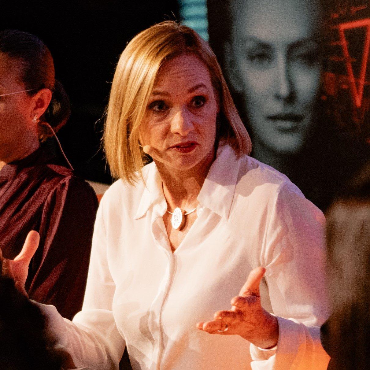 Siemens Healthineers women