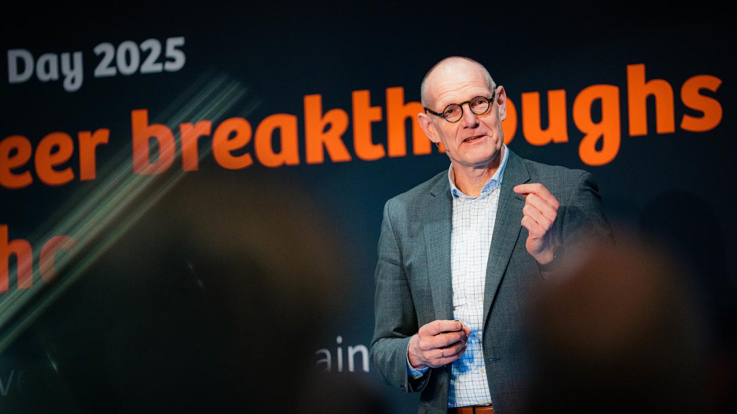 Bernd Montag, CEO Siemens Healthineers, speaks at the company’s 2025 Capital Markets Day.