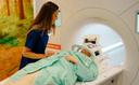 Scan a patient with MAGNETOM Sola eco