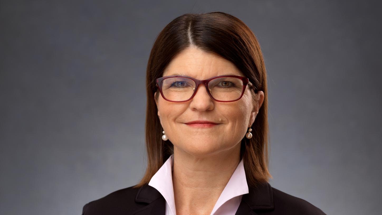 Elisabeth Staudinger (Member of the Board)