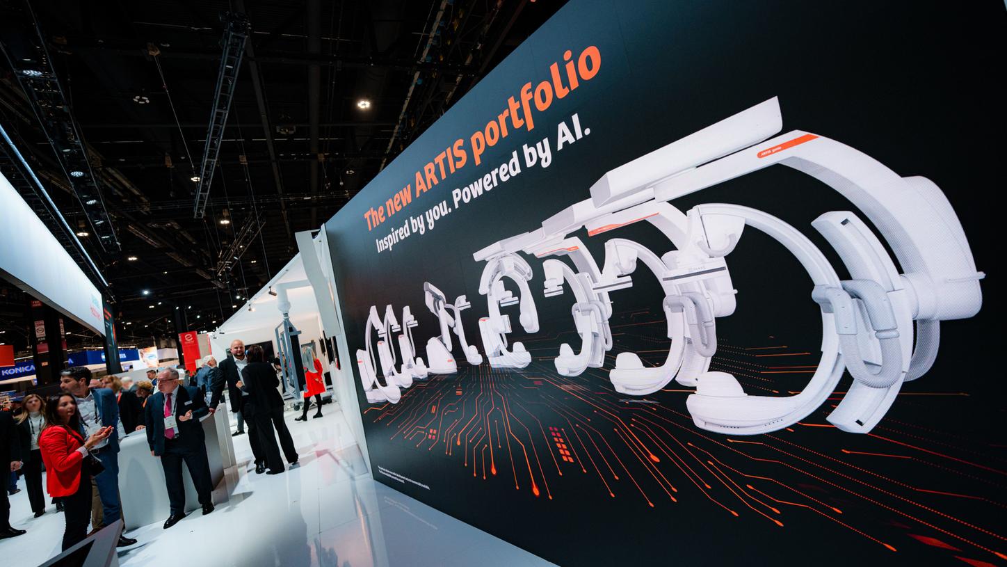 Siemens Healthineers presents its latest interventional systems portfolio at RSNA 2025.