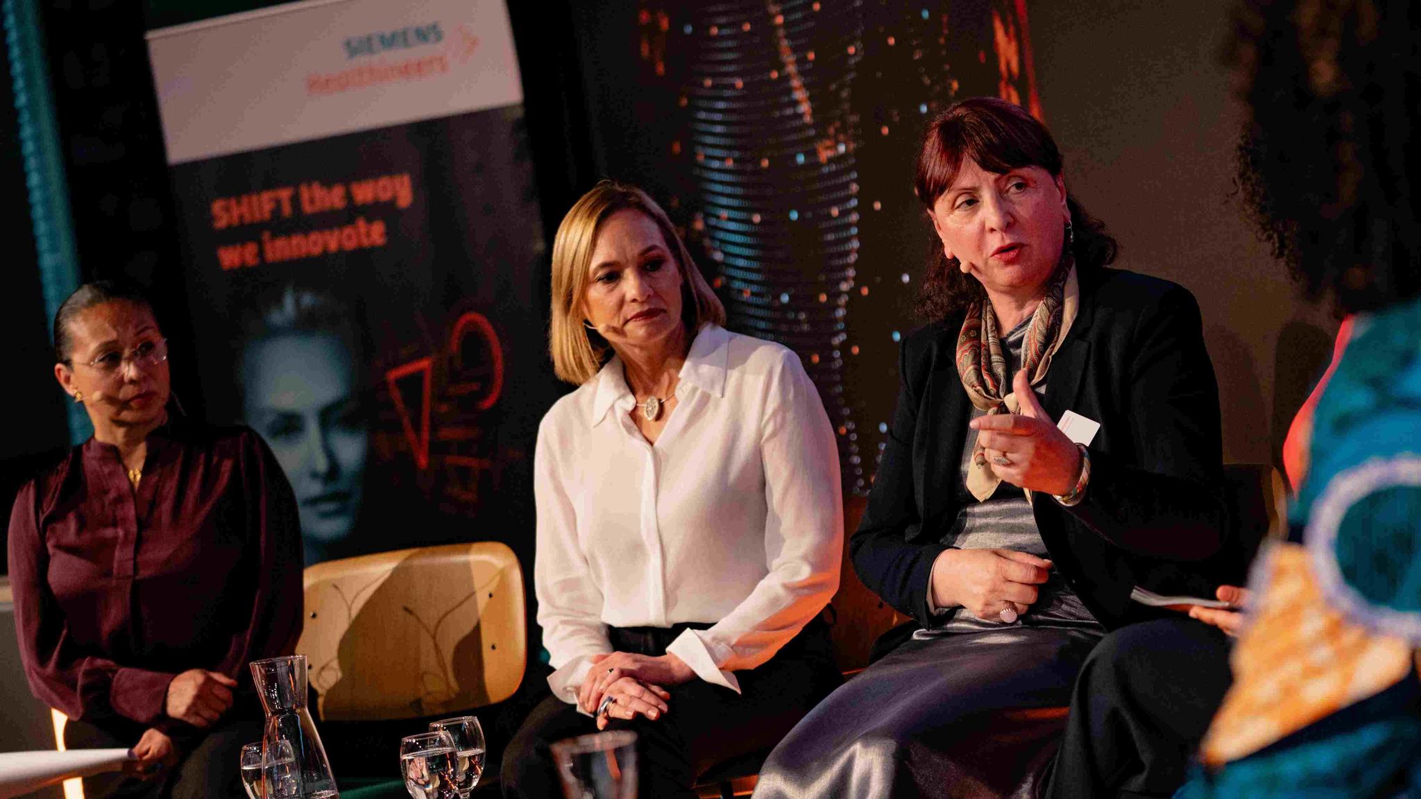 Siemens Healthineers women