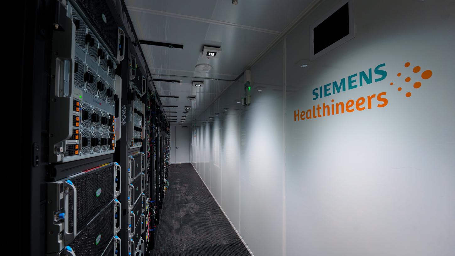 Siemens Healthineers nutzt den firmeneigenen Supercomputer für KI-Dienstleistungen. 